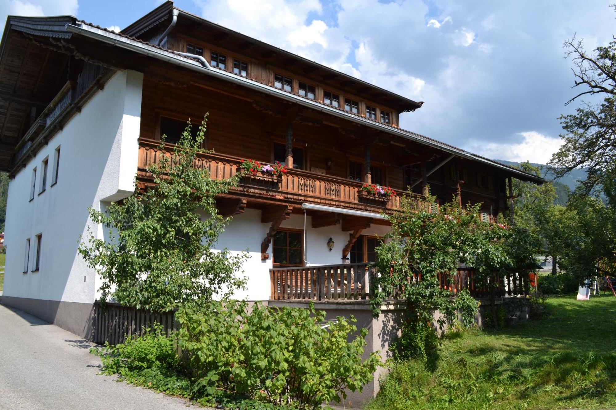 Boeglhof Farm stay *